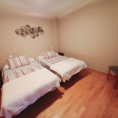 Apartamento Centrico Para 3 Con Wifi Y Garaje Tudela de Duero Eksteriør bilde