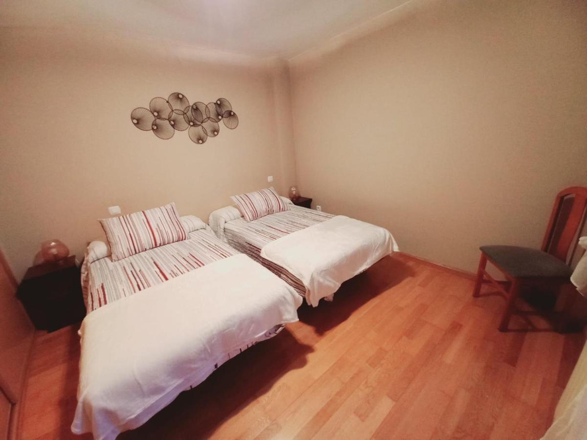 Apartamento Centrico Para 3 Con Wifi Y Garaje Tudela de Duero Eksteriør bilde